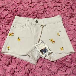 Midrise short by Indigo-Rein